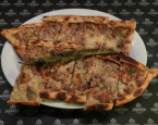 Kuşbaşılı Pide